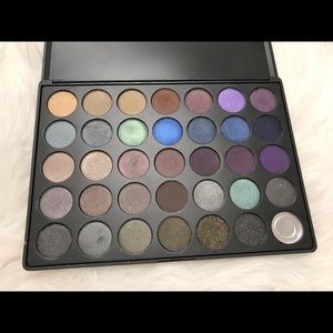 Morphe Makeup - Nice MORPHE Eyeshadow Palette 35D🎨Smokey shades! Morphe Makeup - Nice MORPHE Eyeshadow Palette 35D🎨Smokey shades!